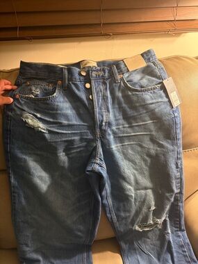 Men's Distressed Blue Denim Jeans